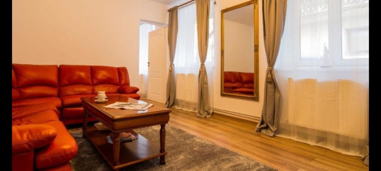 Ultracentral Lala Braşov Extérieur photo