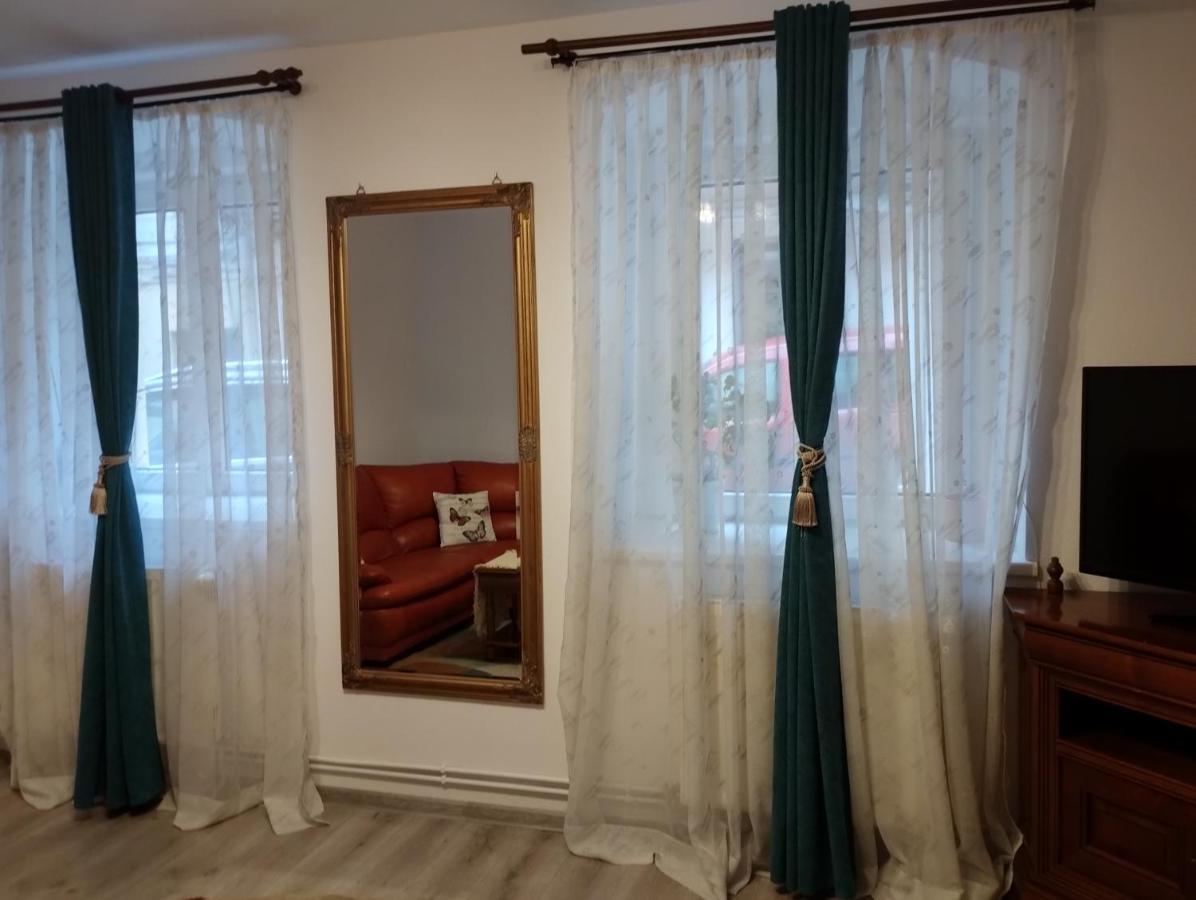 Ultracentral Lala Braşov Extérieur photo